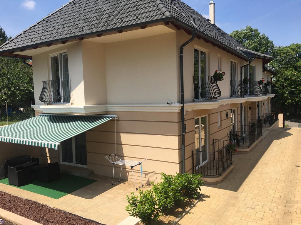 Villa Mona Lisa Heviz Exterior photo